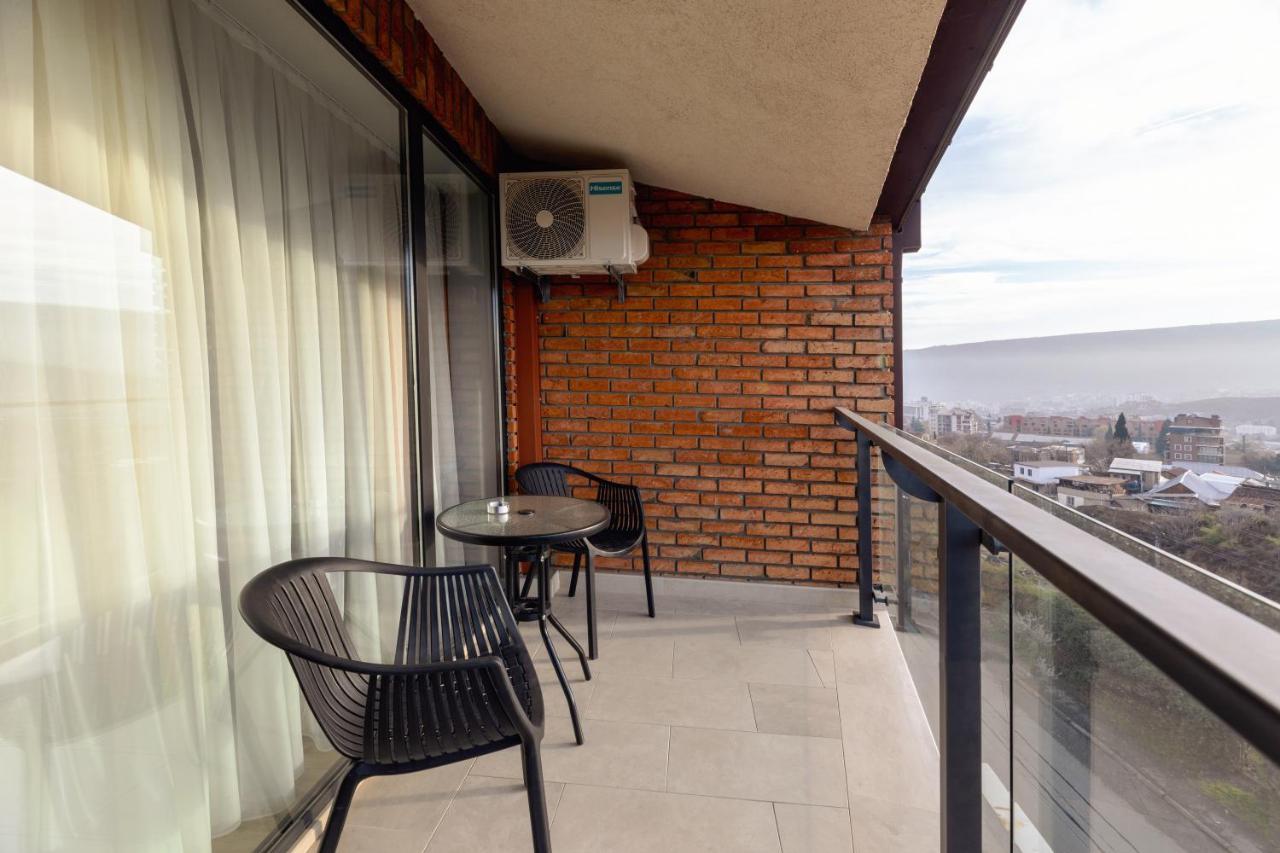 Ivy Hotel Tbilisi Zewnętrze zdjęcie